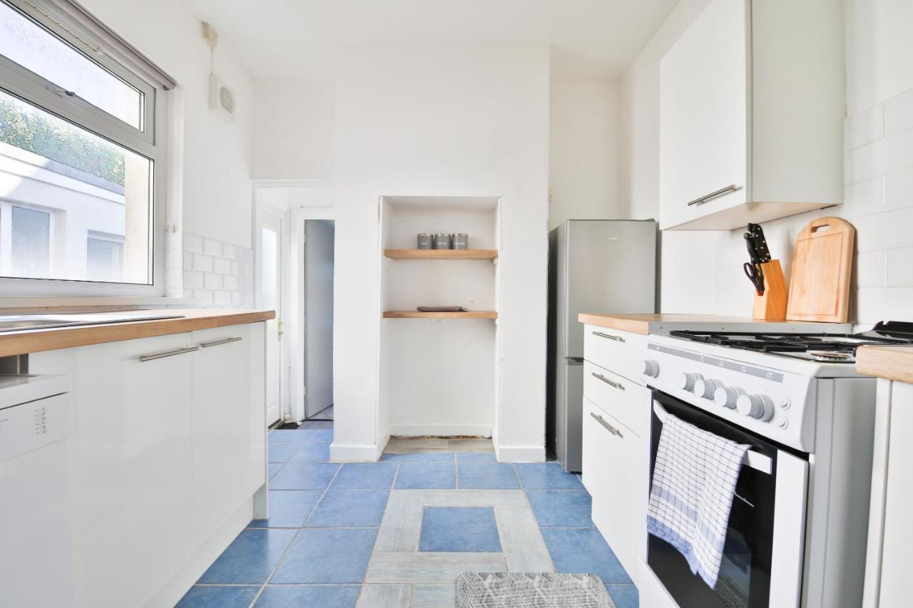 Spacious 3 Bedroom Close To Cardiff City Centre Εξωτερικό φωτογραφία