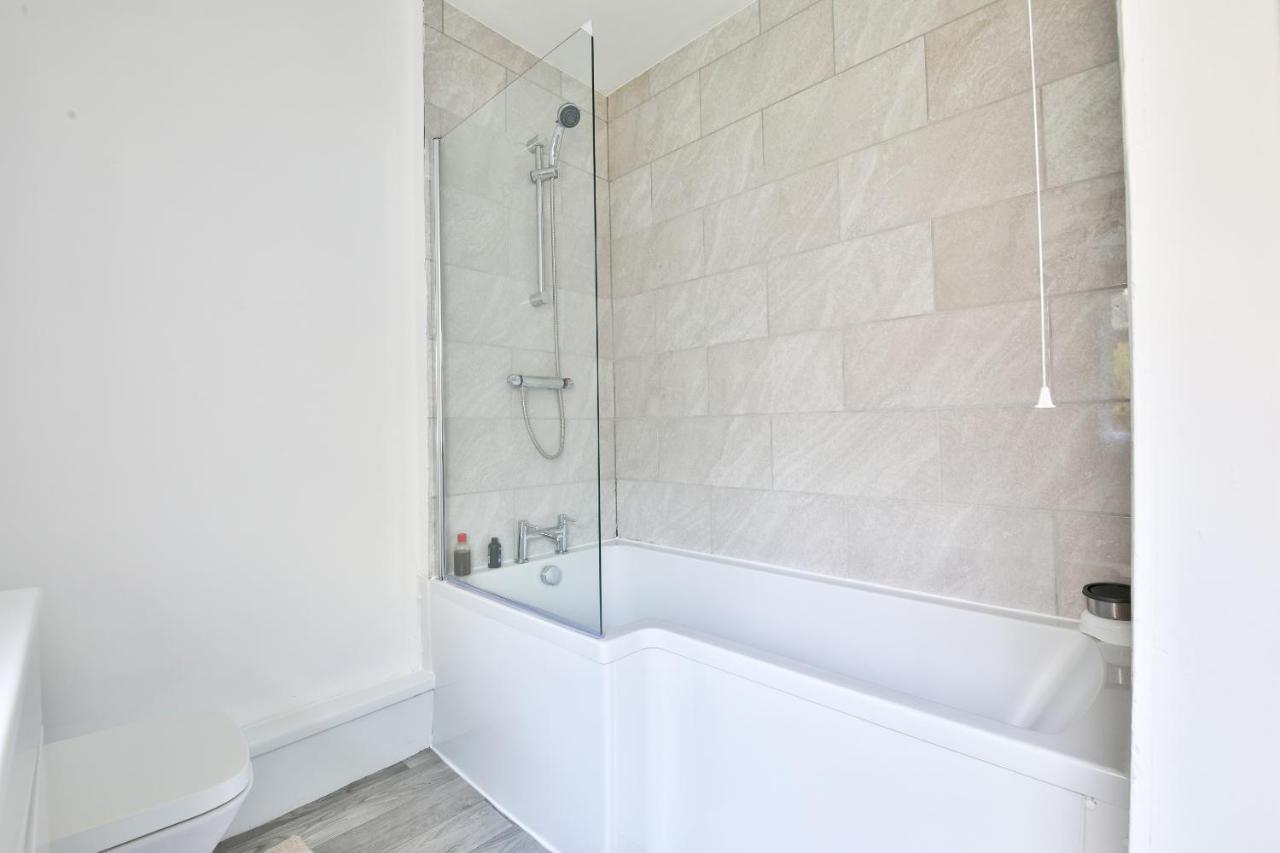 Spacious 3 Bedroom Close To Cardiff City Centre Εξωτερικό φωτογραφία